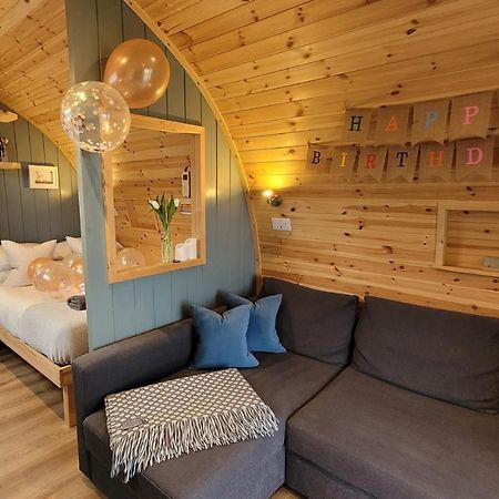 Odli Glamping - Luxury Glamping Pod Villa Welshpool Exterior foto
